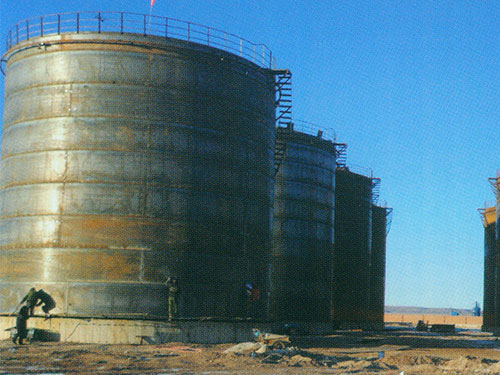 大型油罐